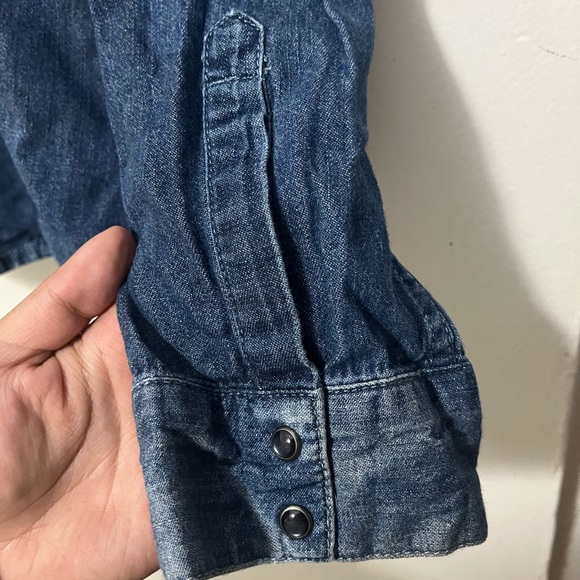 Guess Jean Shirt - Picture 5 of 6